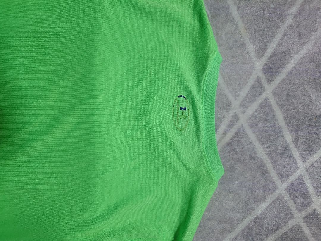 Under Armour Tシャツ YXL グリーン — image 2