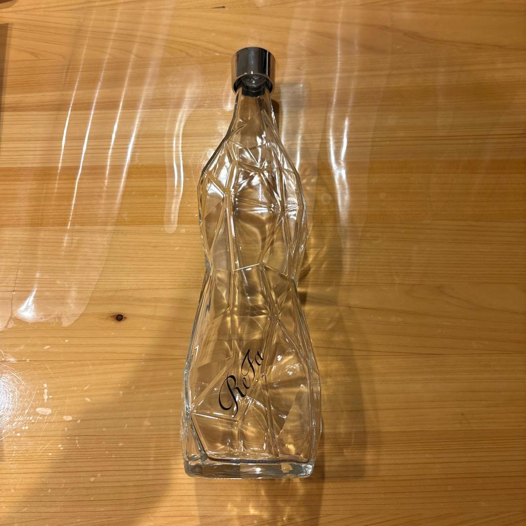 Refa waterプレミアム(空瓶) — image 2