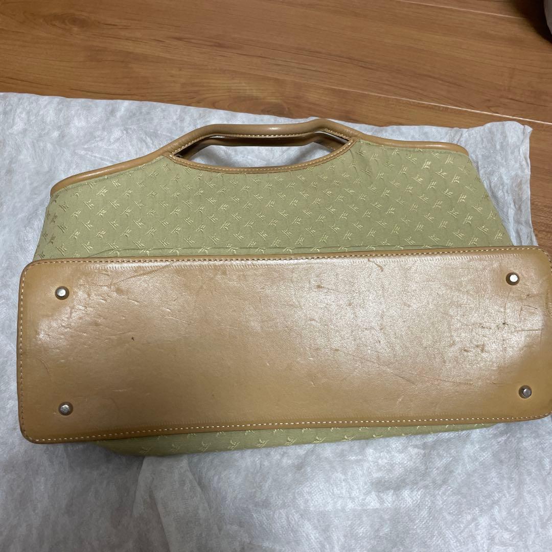 ハンドバッグ ベージュ 総柄 — image 3