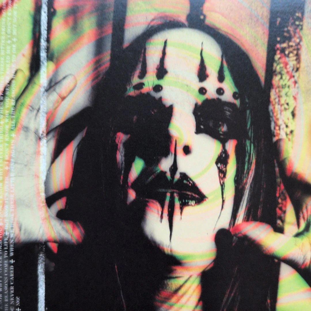 Slipknot Vol. 3: The Subliminal Verses — image 4