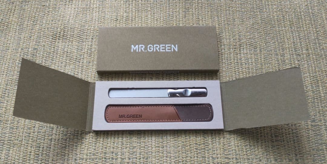 MR.GREEN 爪やすり 両面タイプ 専用ケース付き — image 2