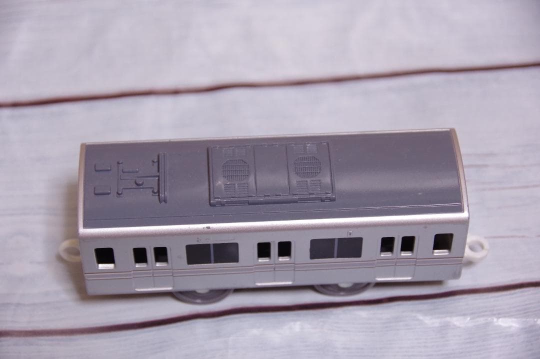 匿名配送　清掃済　プラレール　東京メトロ　日比谷線　03系　中間車 — image 4