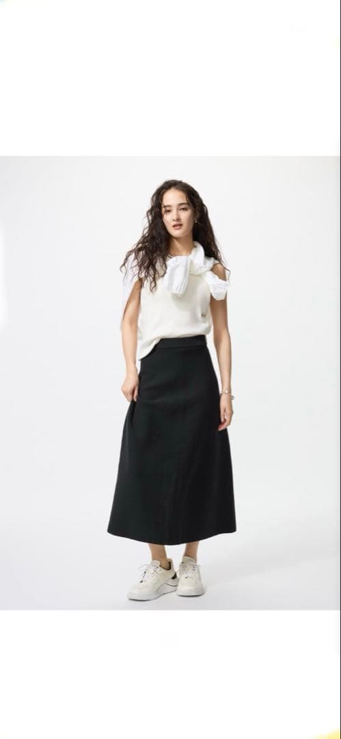 UNIQLO ウォッシャブルミラノリブフレアスカート　Ｌ — image 3