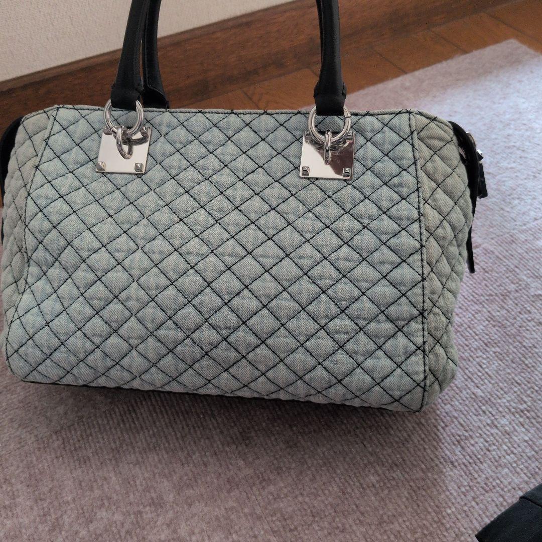 GUESS ハンドバッグ キルティング デニム — image 4