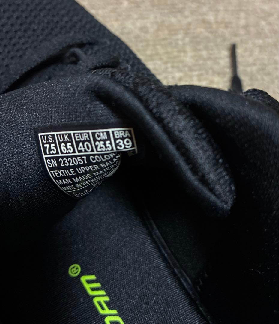 SKECHERS メモリーフォーム　ブラック — image 2