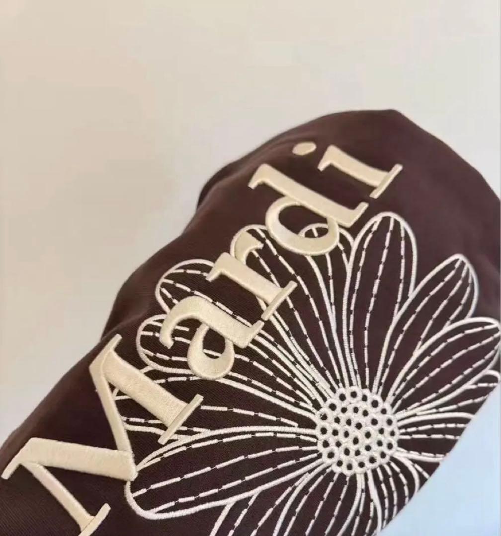Mardi Mercredi マルディメクルディ 刺繍スウェット — image 5