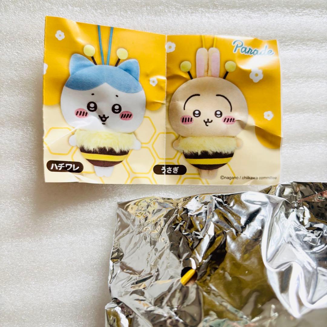 【新品未使用】セブンイレブン限定　ちいかわ ハチさんぬいぐるみ うさぎ — image 4