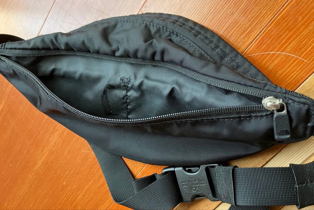 THE NORTH FACE ノースフェイス グラニュール ウエストバッグ 黒 — image 4