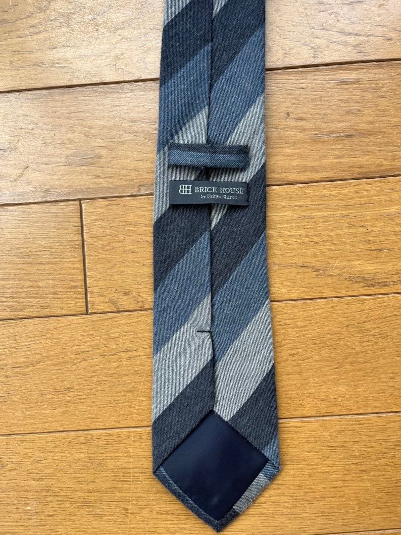 BRICK HOUSE ネクタイ ストライプ柄 グレー系 — image 2