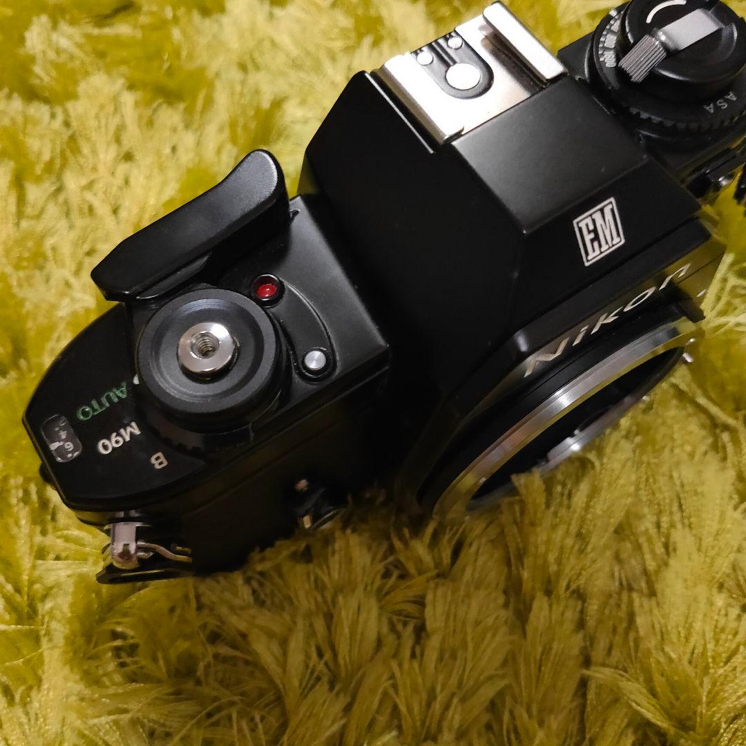 Nikon EM ボディ シャッター確認済み 現状品 — image 3