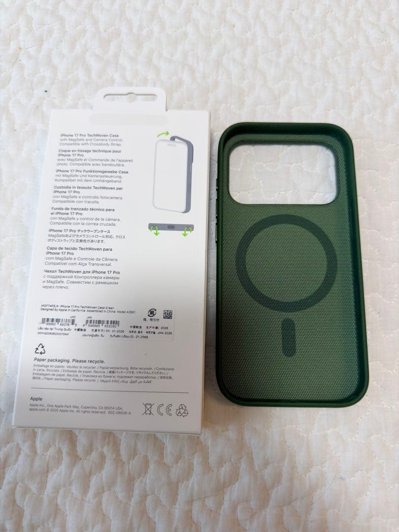 iPhone 17 Pro テックウーブンケース【純正】 — image 2