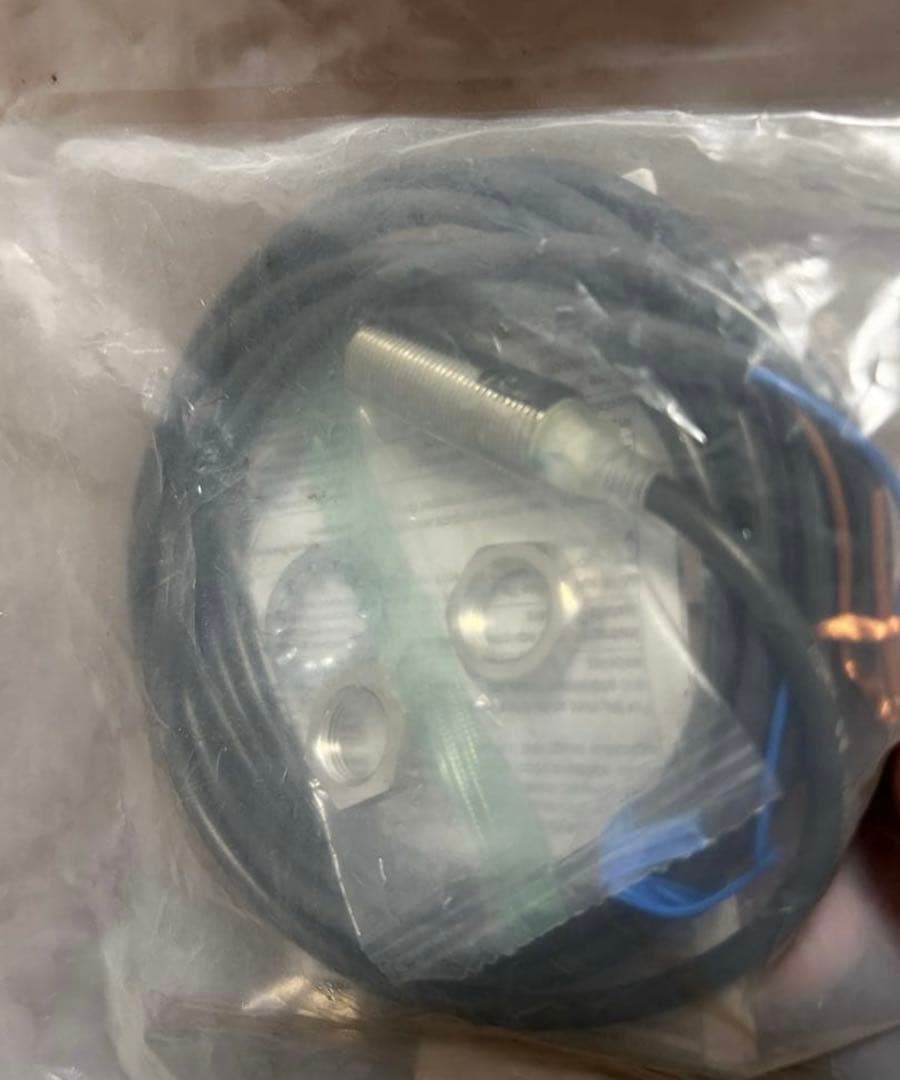 【新品 未開封】OMRON E2E-X3D1-N近接センサー — image 3