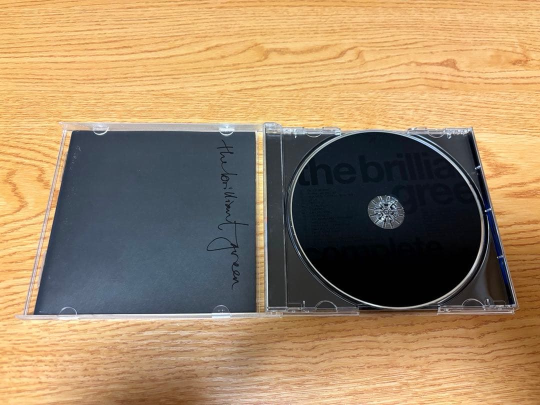 CD the brilliant green 通常盤 ベストアルバム — image 3
