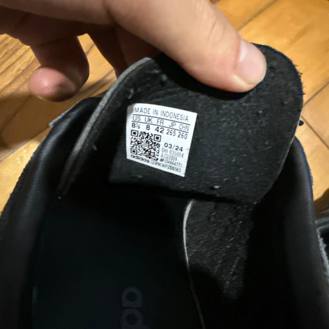 adidas Gazelle ブラック スエード スニーカー — image 5
