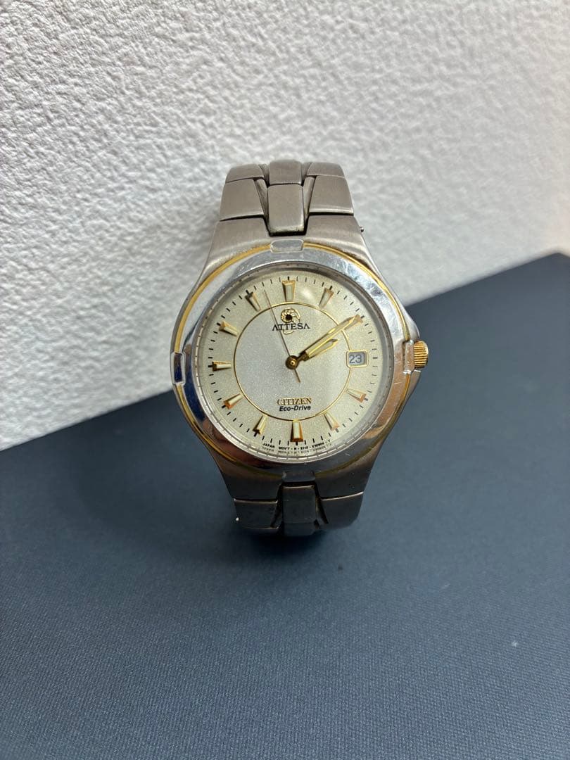 CITIZEN ATTESA エコドライブ チタン腕時計E110 — image 2