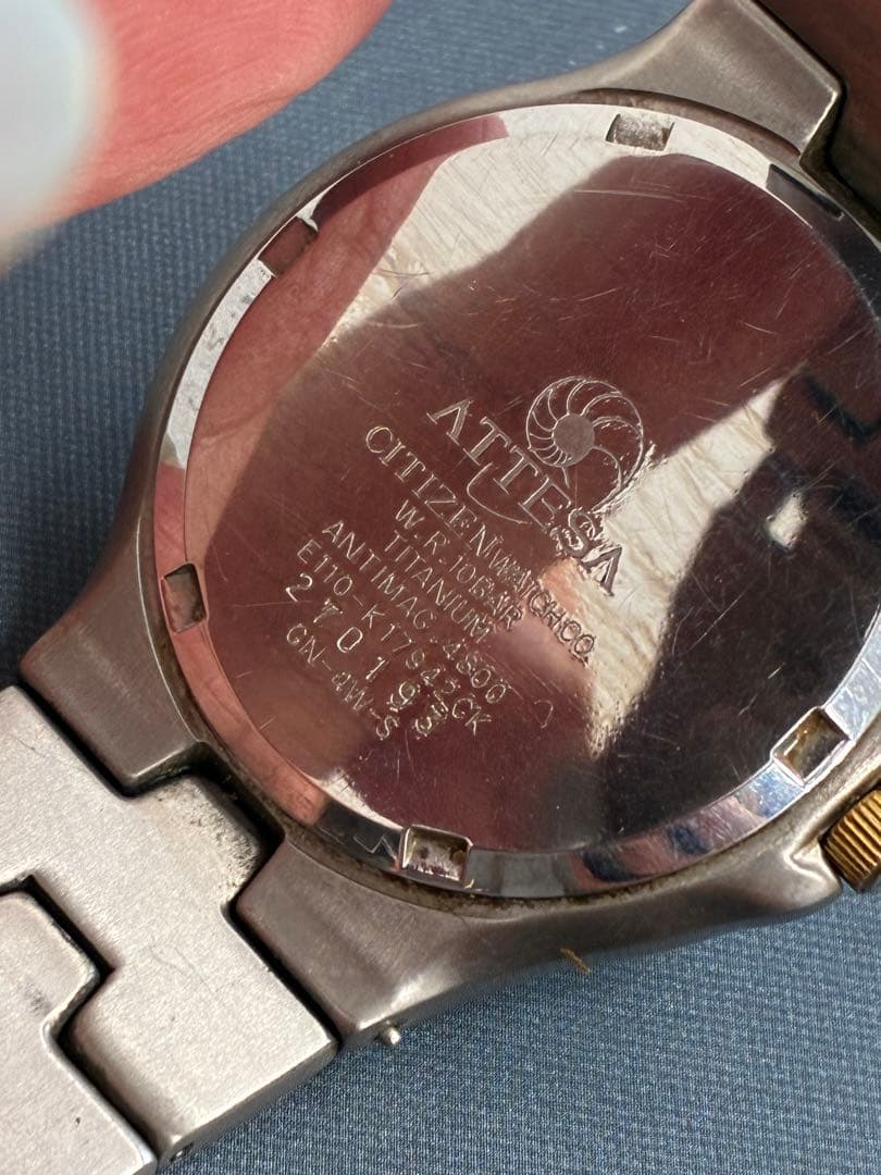 CITIZEN ATTESA エコドライブ チタン腕時計E110 — image 3