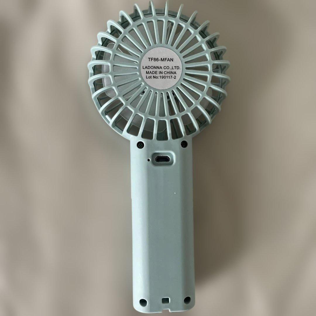Toffy ミニLEDファン　ハンディファン　 くすみグリーン　113g — image 2