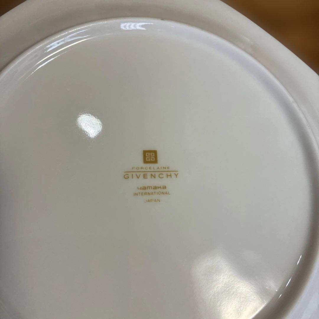 ジバンシィ　GIVENCHY 八角形　皿 — image 5