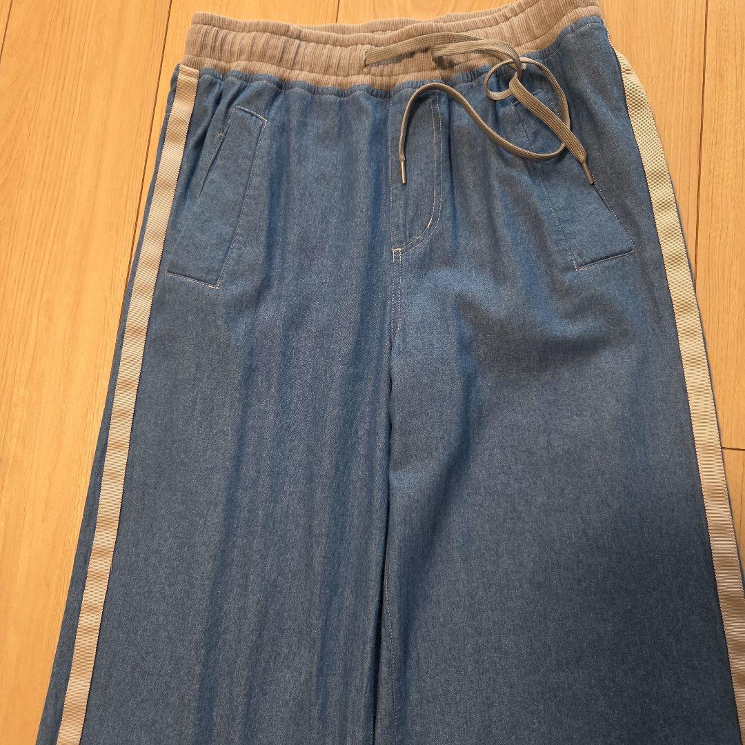 たち英 ライトブルー ワイドパンツ サイドストライプ — image 2