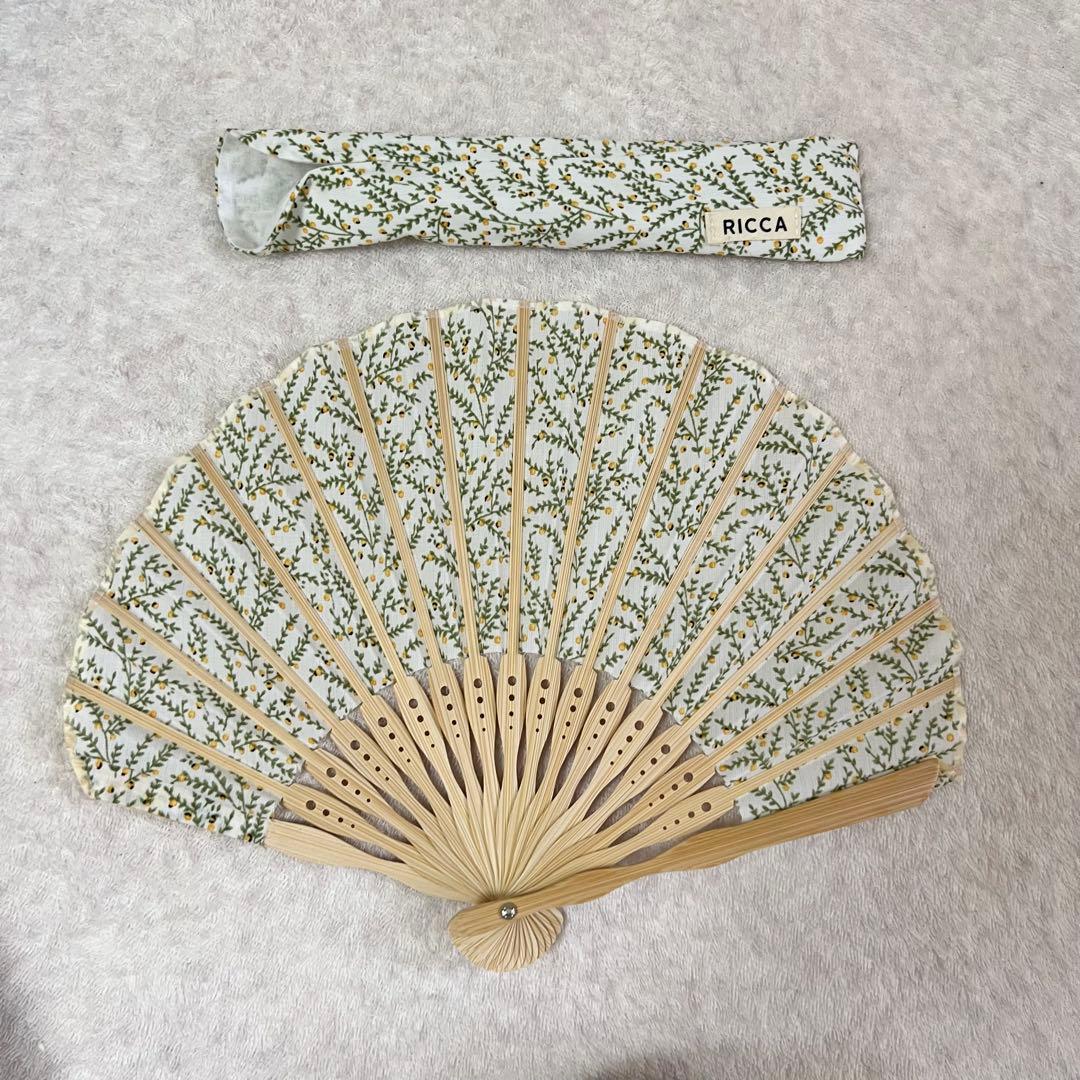 RICCA 扇子 収納袋付き ボタニカル柄 — image 2