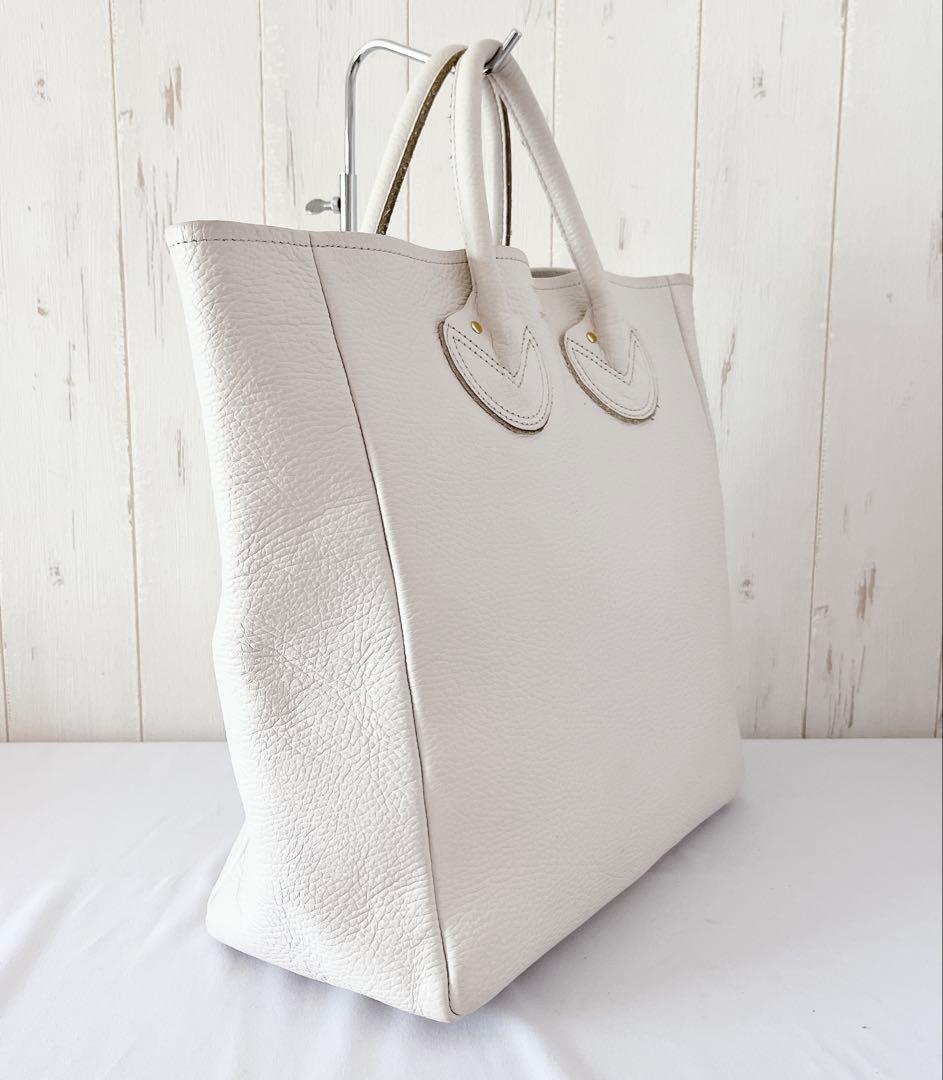 【美品】YOUNG&OLSEN エンボスドレザートート　M オフホワイト — image 4