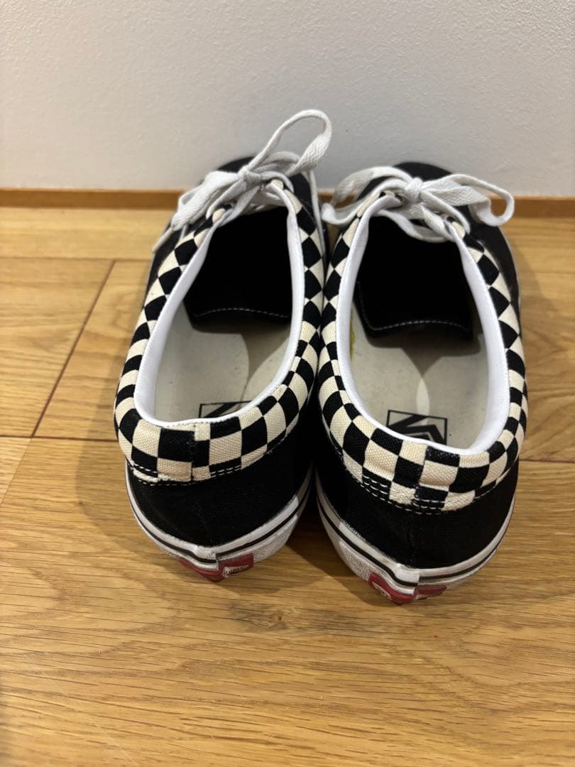 VANS チェッカー柄 スニーカー 黒/白 — image 5