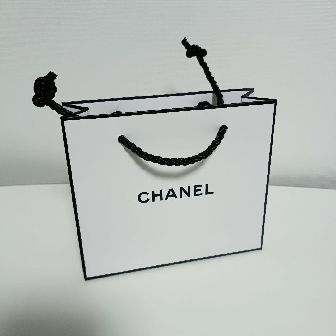 CHANEL　クレドポーボーテ 限定 ショップ 袋　ショッパー　3枚セット — image 3