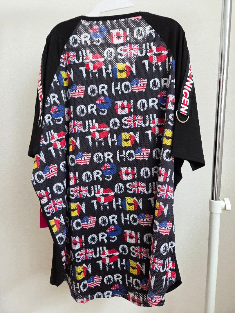 【新品】ソルトシュガー タツミヤ　半袖Tシャツ — image 2