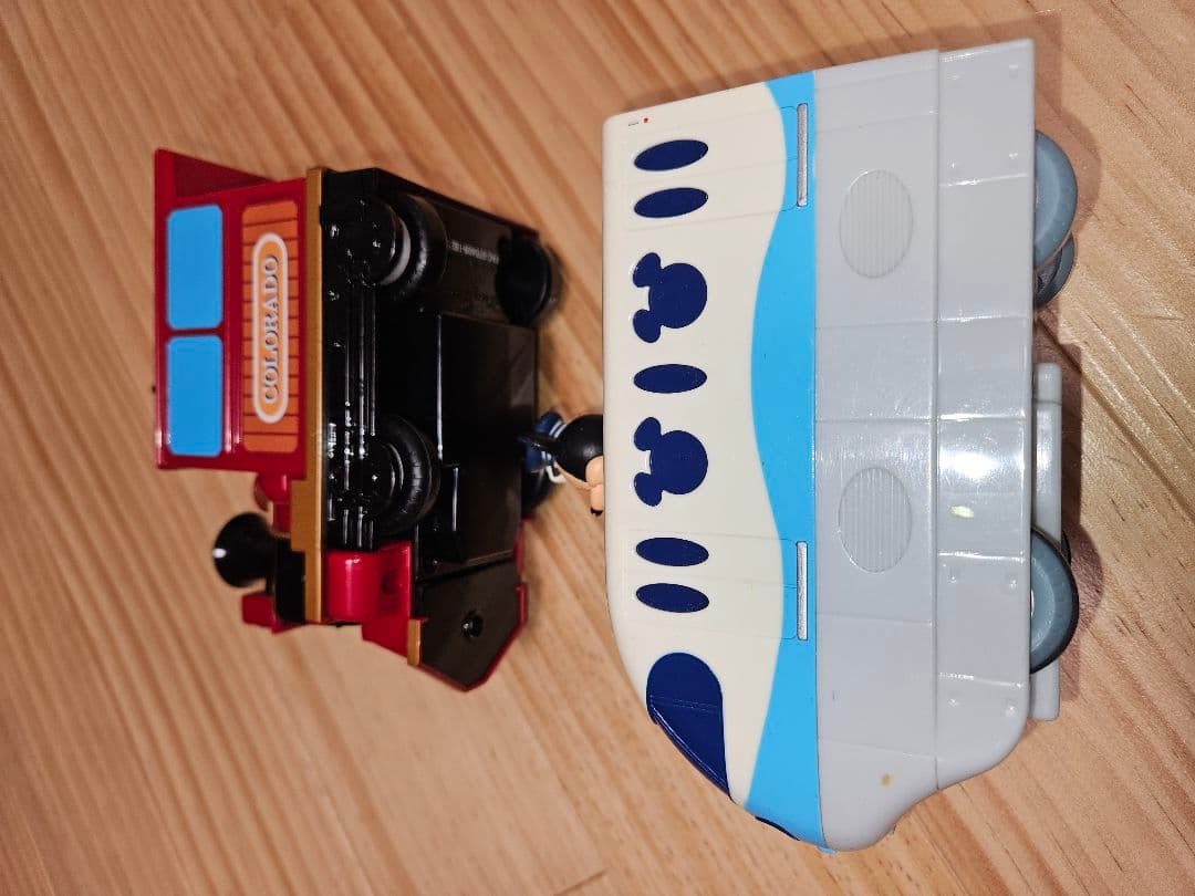 ディズニー　電車　汽車　おもちゃ　東京ディズニーリゾート — image 3