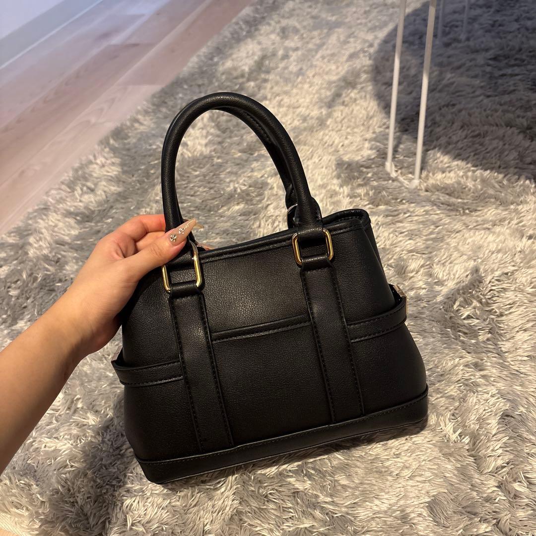 CHARLES & KEITH ミニスコッティー トートバッグ ブラック — image 2
