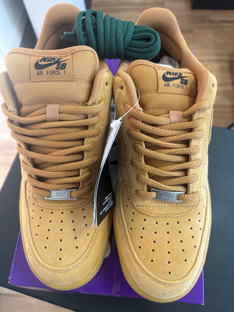 NIKE SB AIR FORCE 1 ウィート スニーカー — image 2