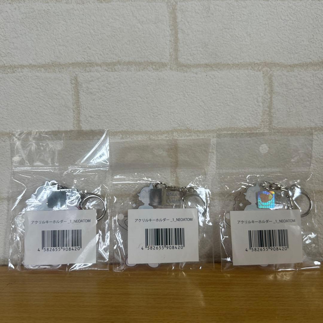 PASONA x ATOM & B.J アクリルキーホルダー — image 3