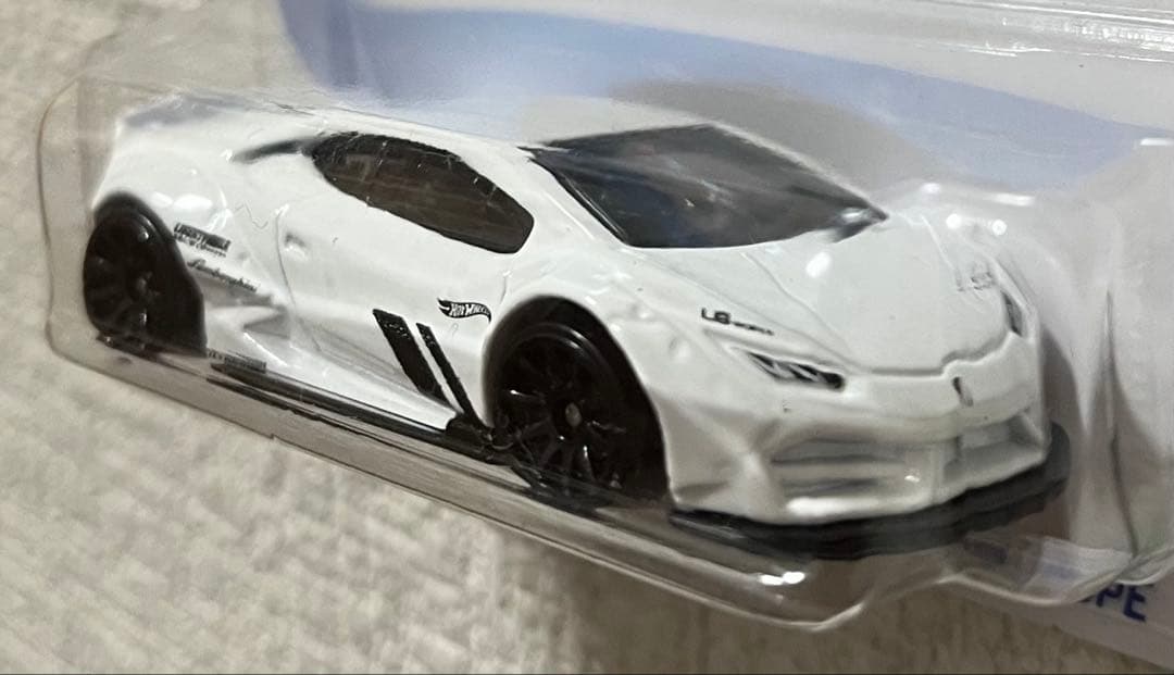 ホットウィール　ランボルギーニ　ウラカン — image 3