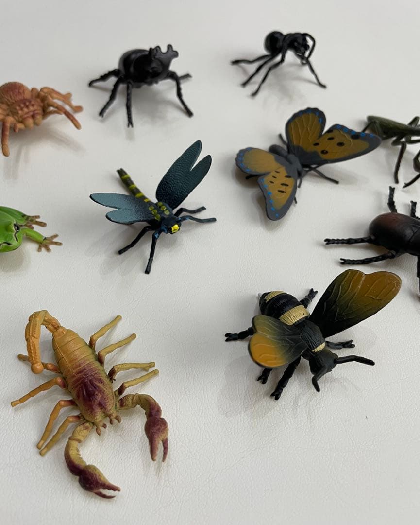 美品❤︎昆虫　カブトムシ　クワガタ　虫フィギュア　おもちゃ　約13体まとめ売り — image 5