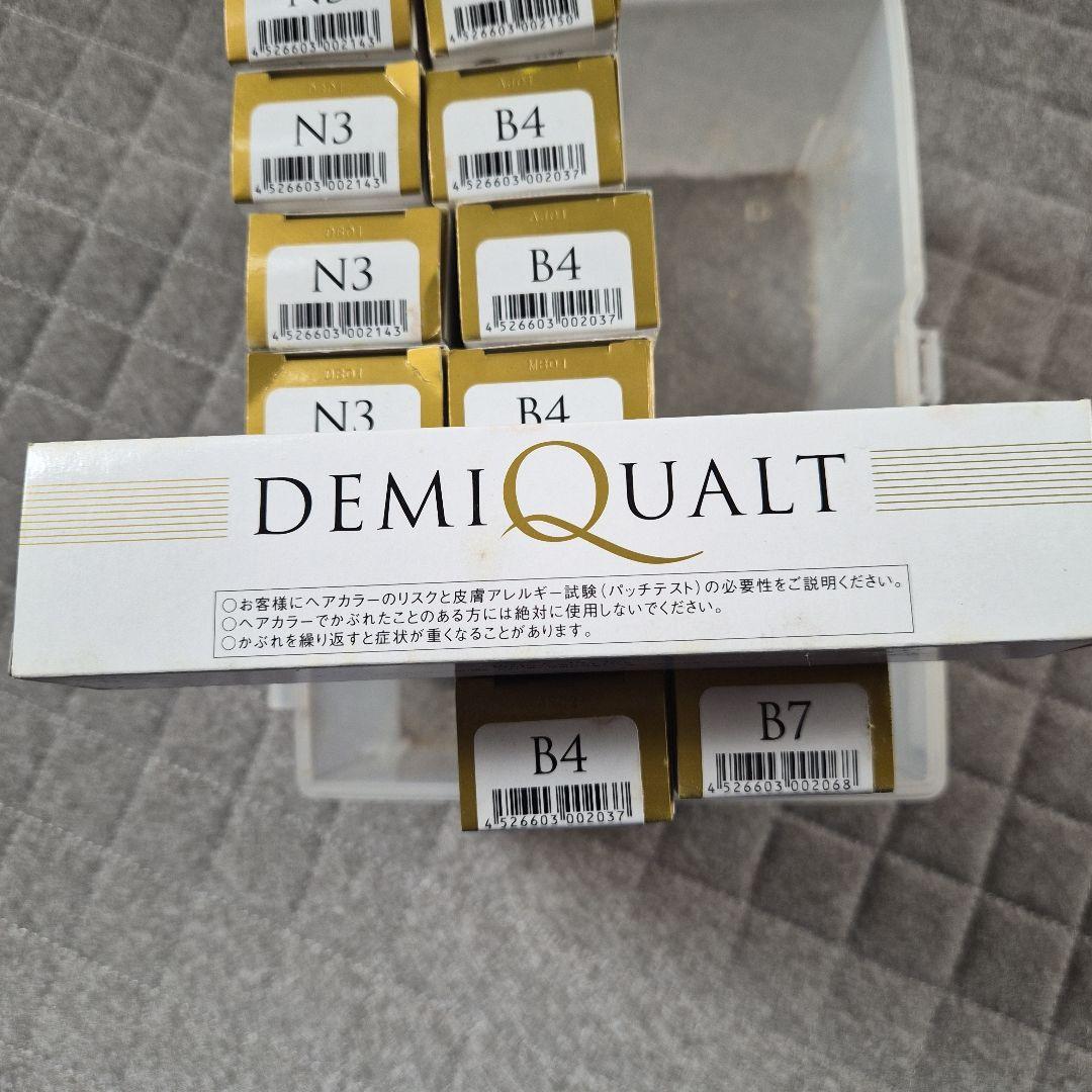 DEMI QUALT ヘアカラー剤 まとめ売り — image 2