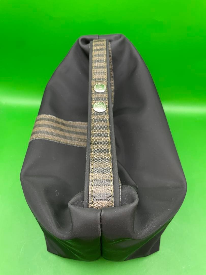 中古FENDIフェンディバンドバッグポーチ黒 — image 3
