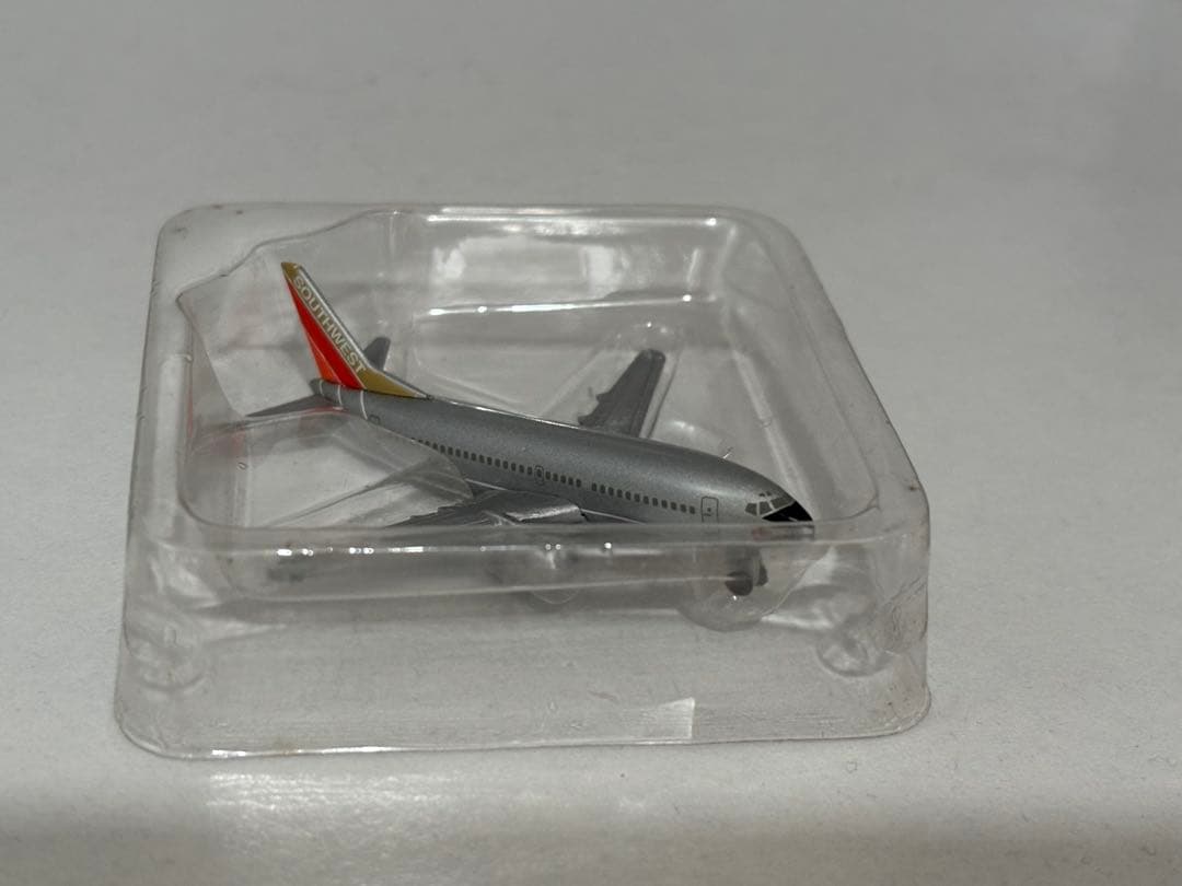 herpa 1/500 Boeing 737-300 SOUTHWEST — image 2