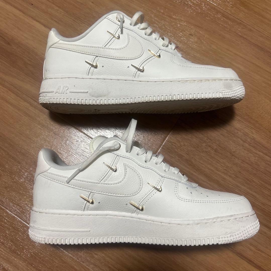 Nike Air Force 1 Low ホワイト ゴールド — image 3