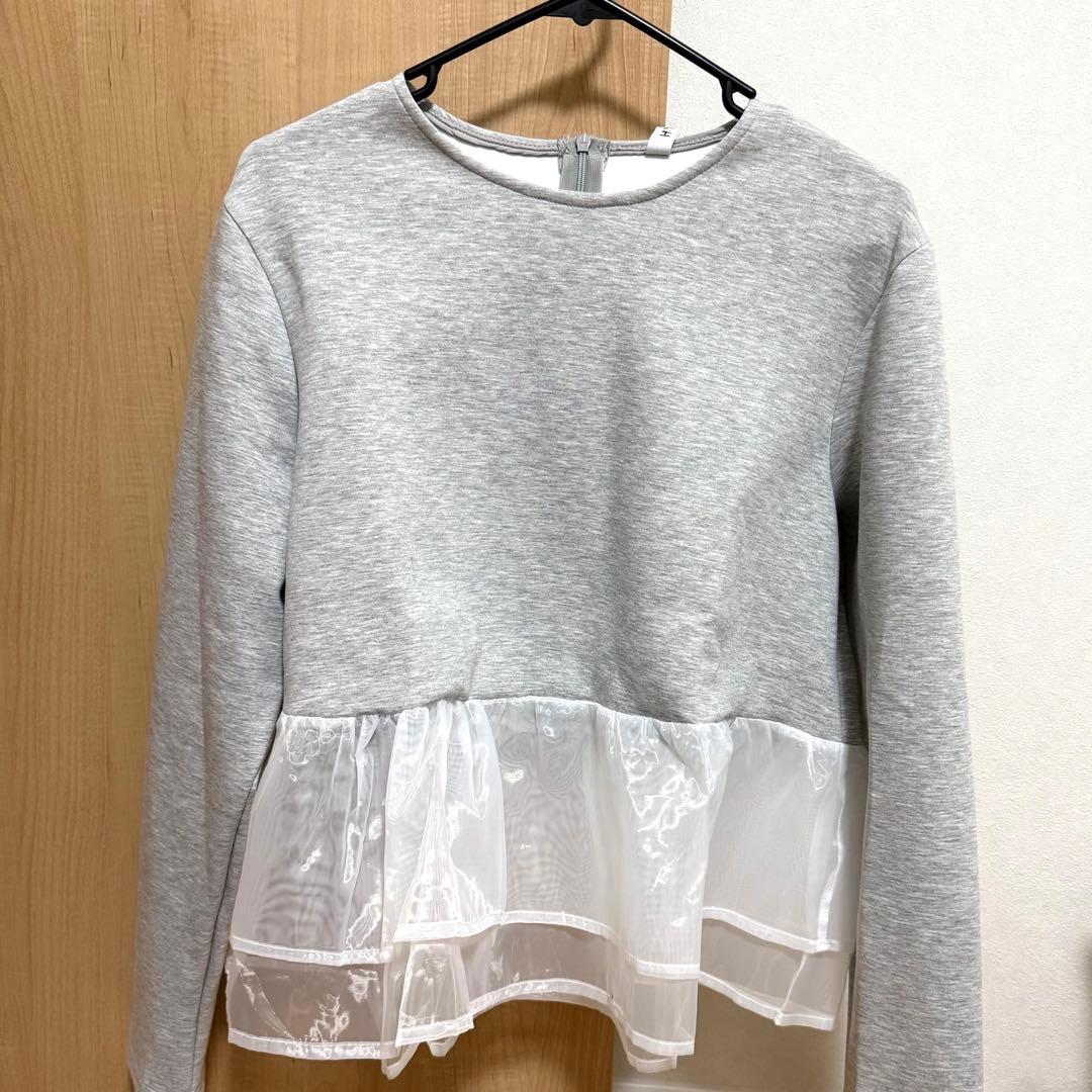 フリル付き　グレー　 スウェット　フリーサイズ　へプラム　ラジエム　好き — image 4