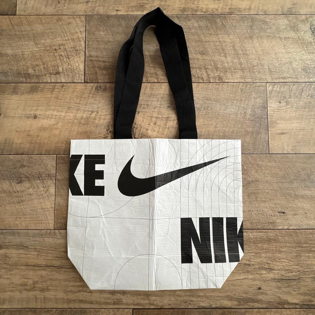 NIKEナイキ ショッパーバッグ 買い物エコトート袋 Sサイズ — image 3