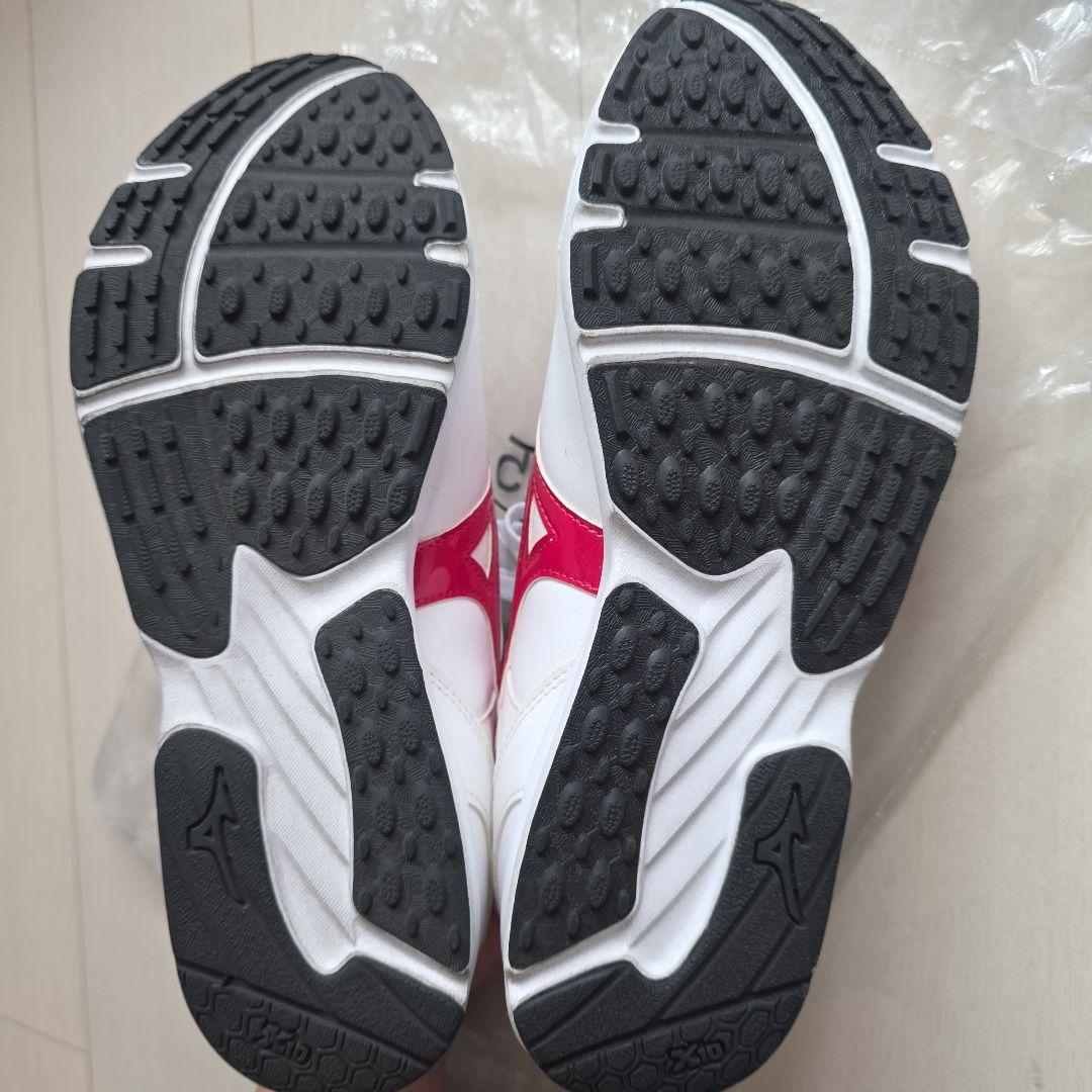 MIZUNO　ミズノ　スポーツシューズ — image 3