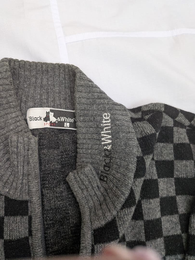 Black & White ジップアップ ニット L カーディガン — image 4
