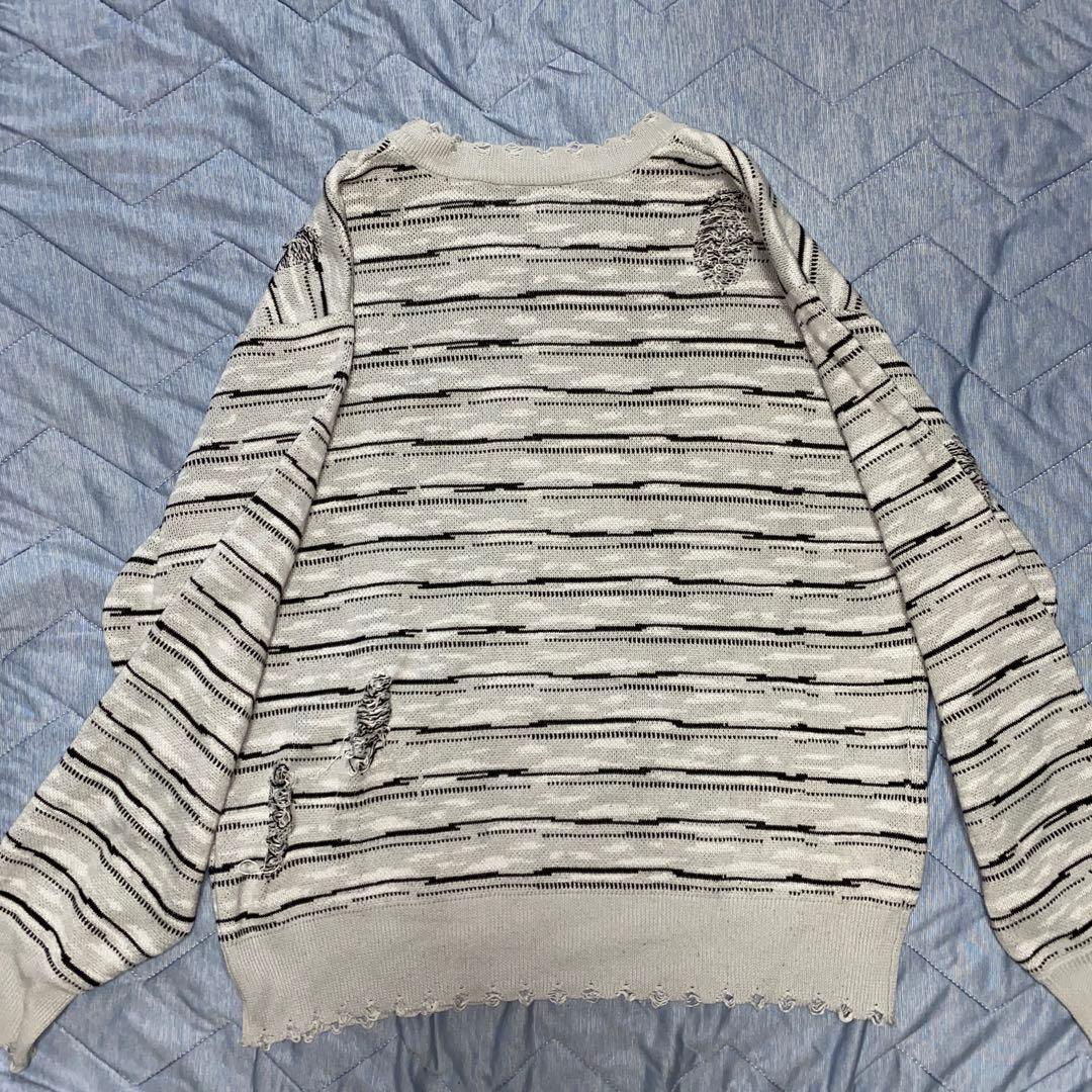 EPNK ダメージ加工 Vネック ニット セーター S — image 4