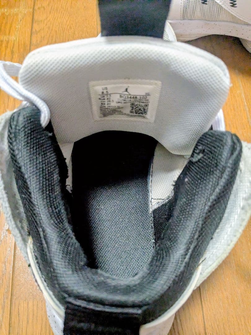 値下げ！NIKE　Jordan Flight スニーカー ホワイト26.5cm — image 4