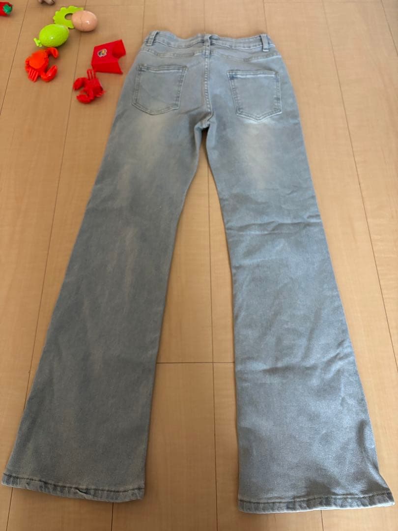 ライトブルー デニムパンツ Mサイズ — image 3