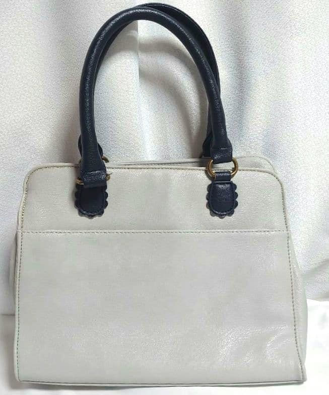 axes femme 2way ハンドバッグ — image 4