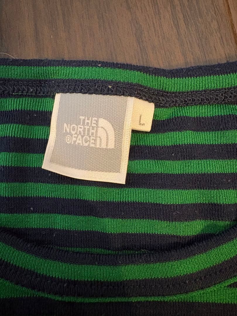 THE NORTH FACE 長袖 ボーダー カットソー Lサイズ — image 2
