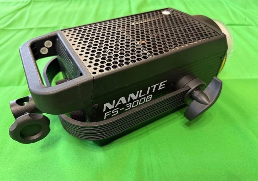 【週末限定値下げ】NANLITE FS-300B 本体 LEDライト — image 3