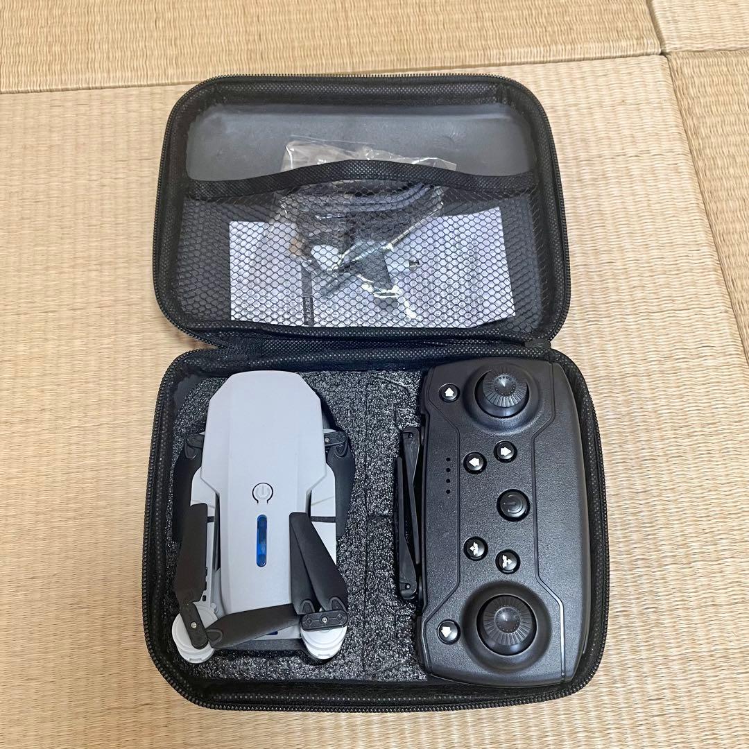 【翌日発送】折りたたみ式ドローン 本体 専用ケース付き【即購入可】 — image 2
