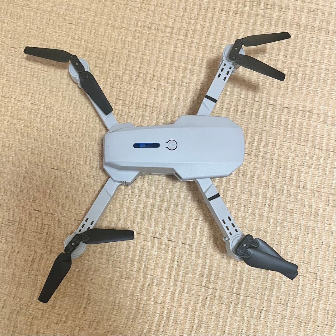 【翌日発送】折りたたみ式ドローン 本体 専用ケース付き【即購入可】 — image 3